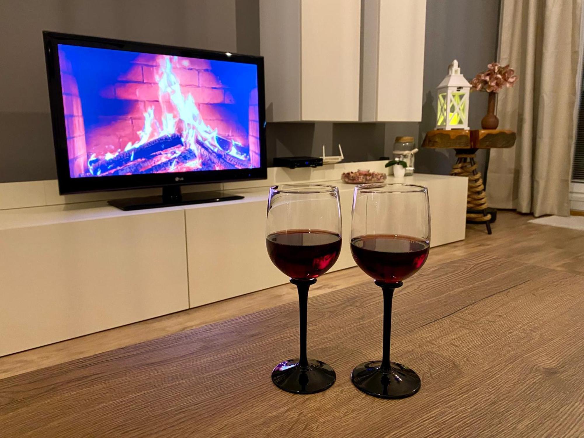 Apartman Slnecna Terasa S Vlastnym Parkovanim Na 2 Auta Lejlighed Žilina Eksteriør billede